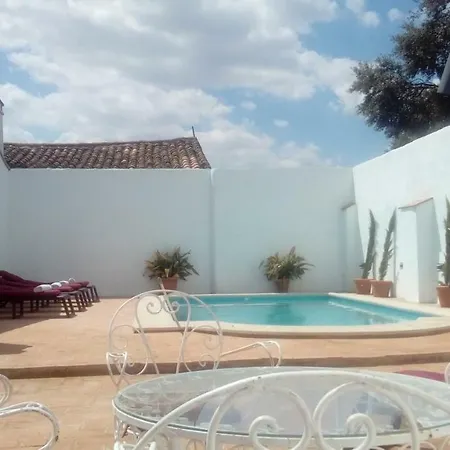 El Aleznal Villa Trujillo Buitenkant foto